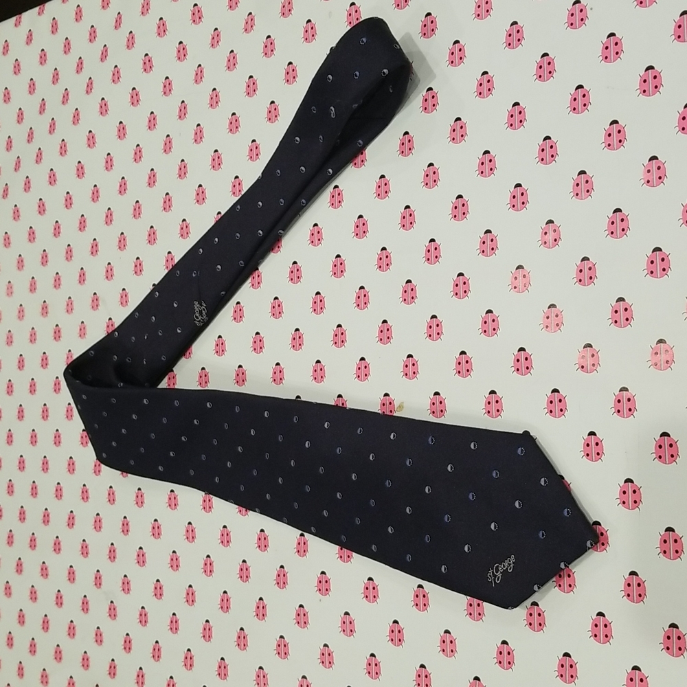 Allyn St. George, mens neck tie EUC